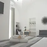 Vieste Suite Πανσιόν