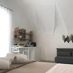 Πανσιόν Vieste Suite